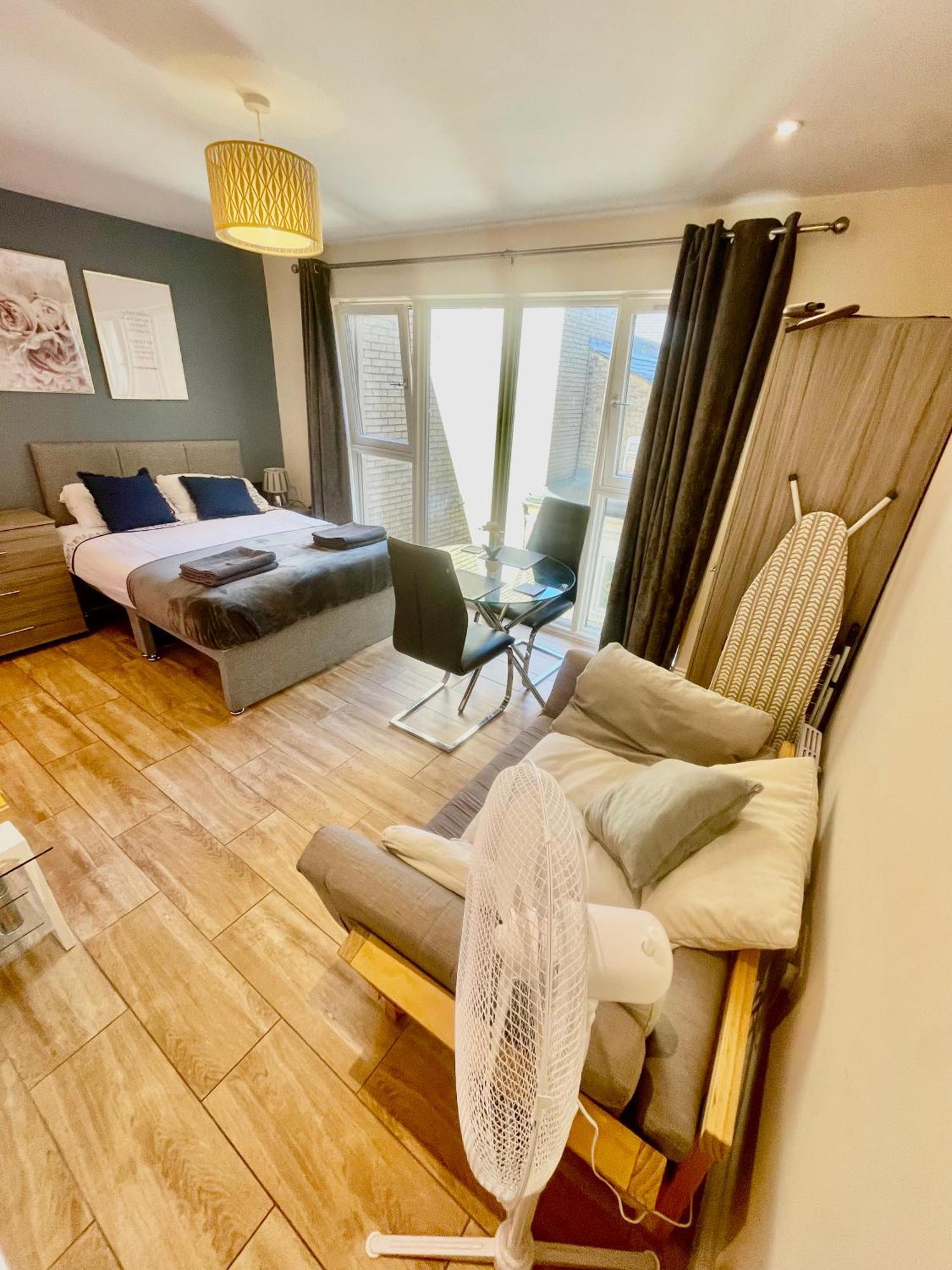 Cambridge City Centre Immaculate Studio Sleeps 2 - Central Location Paradise Street Esterno foto